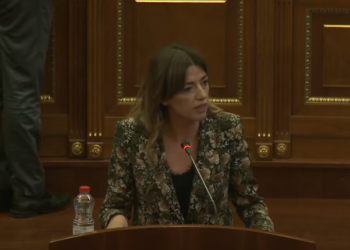 Haxhiu-Çunit: Çfarë zori keni që po e mbroni Blerim Isufajn, mos keni marrëveshje me të?