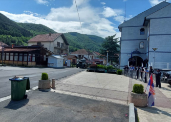 Shpërndahen protestuesit në Zubin Potok