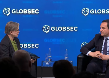 Kurti: Për aq kohë sa i kemi këto turma të dhunshme, njësitë speciale duhet t’i kemi në objektet komunale