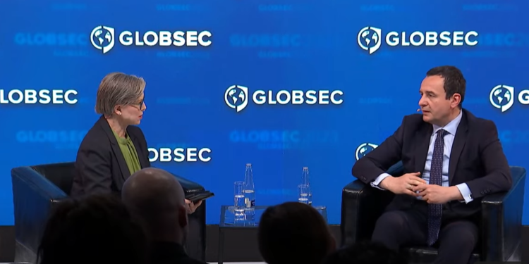 Kurti: Për aq kohë sa i kemi këto turma të dhunshme, njësitë speciale duhet t’i kemi në objektet komunale