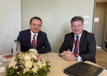 Kurti sot pret Lajçakun