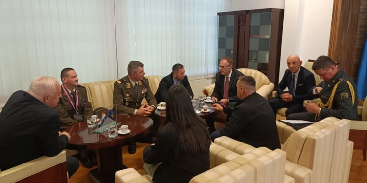 Mehaj takon ambasadorët e Kosovës dhe Shqipërisë në Kroaci