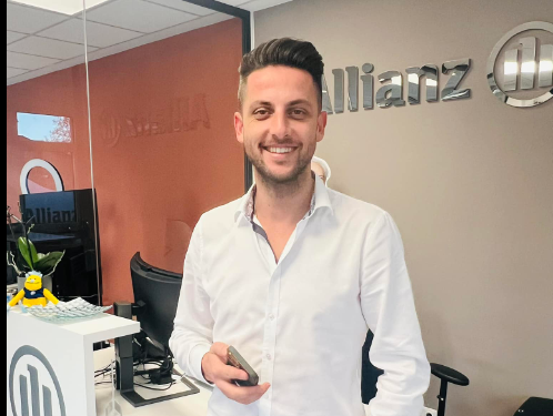 Shkoi si refugjat në Gjermani, tani udhëheq një kompani të suksesshme në fushën e sigurimeve