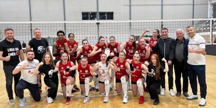 Volejboll, vashat e Skenderajt një fitore larg titullit