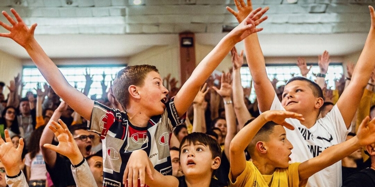 Peja fiton dhe barazon serinë, fituesi vendoset në “Minatori”