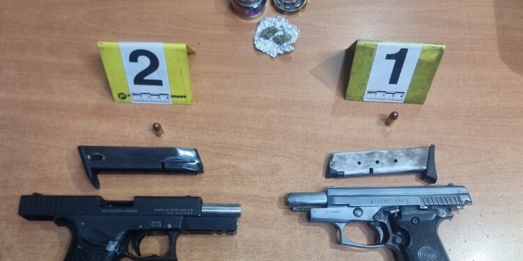 Arrestohet një person për armëmbajtje pa leje dhe posedim të narkotikëve në Ferizaj