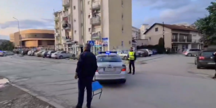 Përleshje me armë zjarri e thika në Klinë, lëndohen dy persona