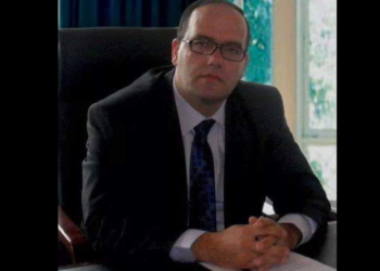 Ish-kryetari i Parteshit pyet Vuçiqin: Ku t’i dorëzojmë armët ilegale, në Prishtinë apo Beograd?