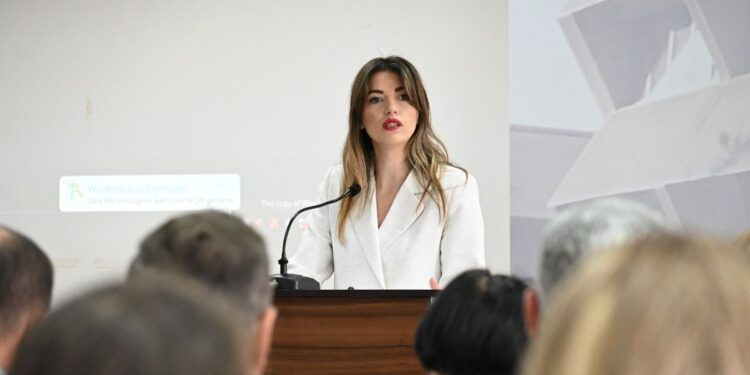 Haxhiu: Gratë e Kosovës luajtën rol aktiv në çlirimin e vendit