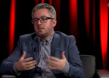 Profesori universitar: Kosova të kërkojë më shumë “karrota” nga dialogu, liberalizimi i vizave është pak