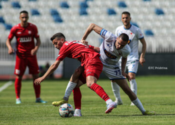 Pa fitues në “Fadil Vokrri”