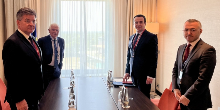 Lajçak për situatën në veri: Kemi nevojë urgjente për një zgjidhje politike