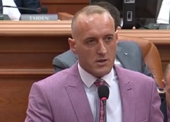 Lirohet nga akuza për korrupsion ish-drejtori i Administratës në Prizren