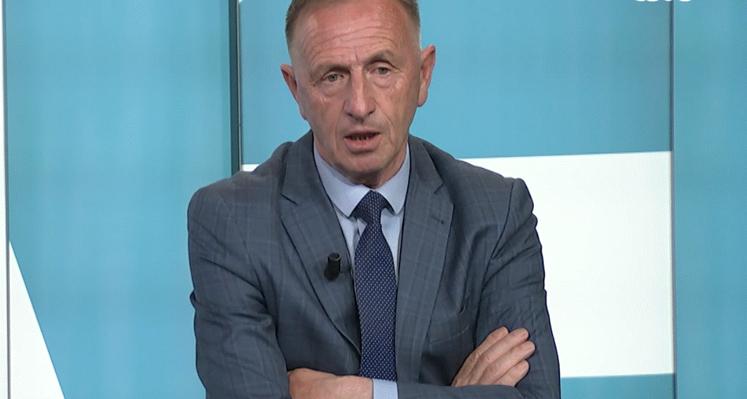 Azemi: Qeveria po i trajton punëtorët e sektorit privat si skllevër