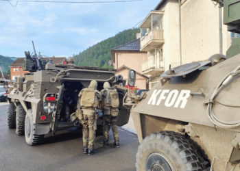 KFOR shton prezencën në veri