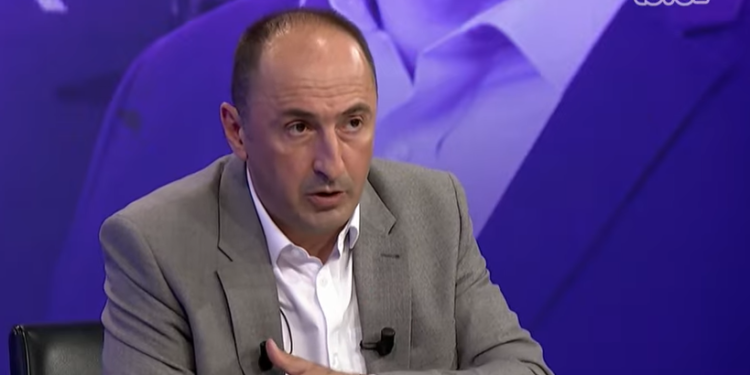 Aliu flet për akuzat e kryetarit të Preshevës