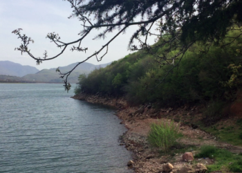 Gjendet i vdekur në liqen 13-vjeçari në Dibër