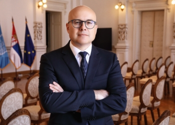 Vuçeviq mbërrin në Rashkë: Forcat serbe janë në nivelin më të lartë të gatishmërisë luftarake