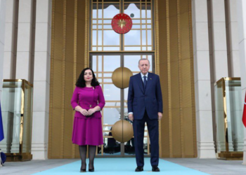 Osmani uron Erdoganin
