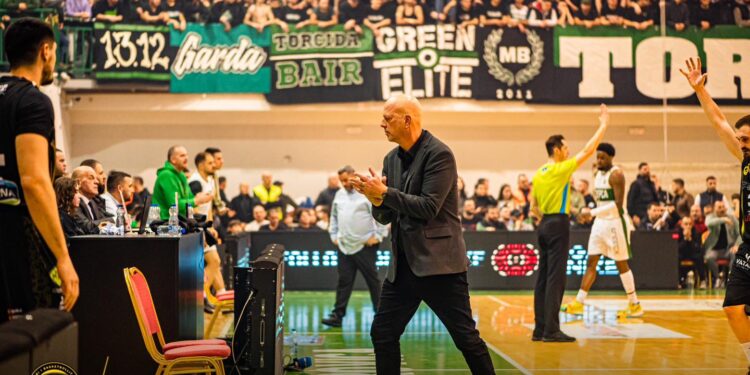 Finalja e parë zhvillohet në Pejë