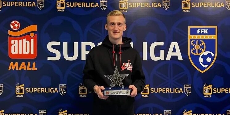 Khomutov, shpallet “Ylli i Javës”