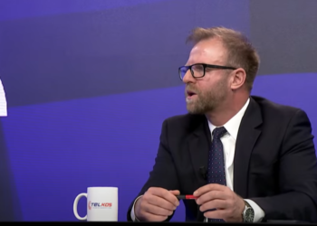 Cila instancë partiake e shkarkoi Haki Abazin nga Grupi Parlamentar i Vetëvendosjes?