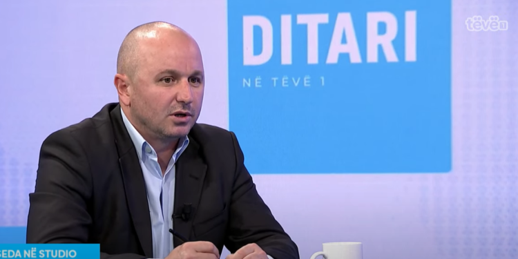 Ukaj: Bashkësia Ndërkombëtare do ta sjellë një draft të Asociacionit