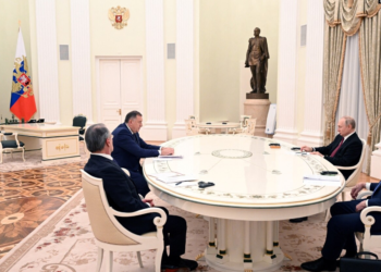 DASH: Takimi i Dodikut me Putinin, veprim shkurtpamës