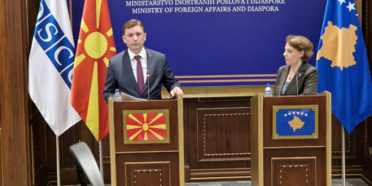 Bujar Osmani anulon vizitën në Mitrovicë, bën thirrje për ulje të tensioneve