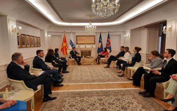 Presidentja priti në takim Bujar Osmanin