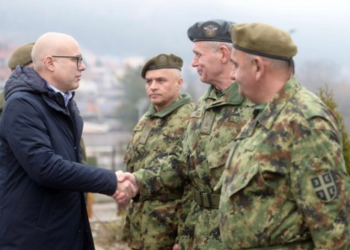 Vela: Regjimi piroman i Serbisë ka urdhëruar ushtrinë drejt kufirit me Kosovë