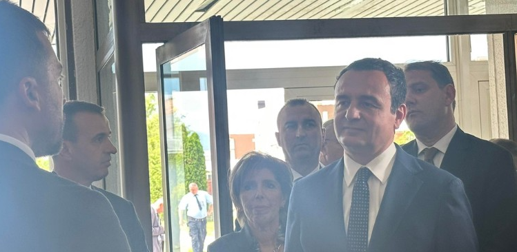 Kurti: Për zhvillimet në veri do të përgjigjemi në Prishtinë