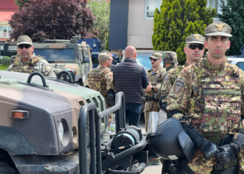 KFOR-it i kërkohet largimi i kryetarit dhe policisë së Kosovës nga Leposaviqi