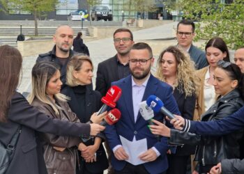 Këtë vit u sulmuan 11 gazetarë, AGK kërkon që gjyqësori t’i trajtojë rastet e tyre