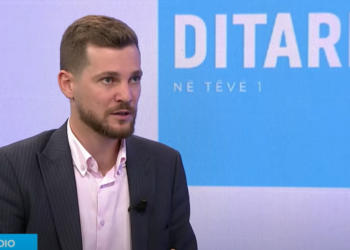 Batusha: BE dëshiron ta ketë afër Serbinë por po ndjek qasje të gabuar, Serbia po përpiqet të blejë kohë