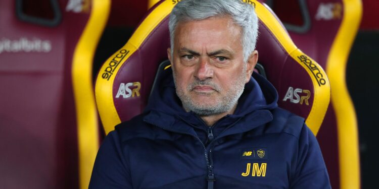 Akuzat ndaj arbitrit Daniele Chiffi, trajnerët italianë kundër Mourinhos