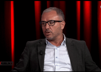 Hykolli: Policët e mjekët nuk kanë as uniforma të mjaftueshme