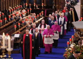 Gjithçka gati për kurorëzimin e Charles III si mbret i Mbretërisë së Bashkuar