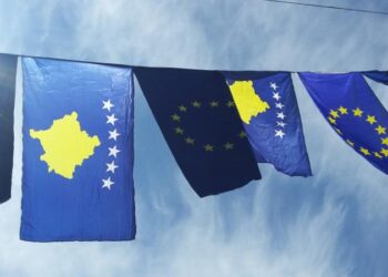 Kosovarët pushojnë në ditën kur evropianët tjerë punojnë