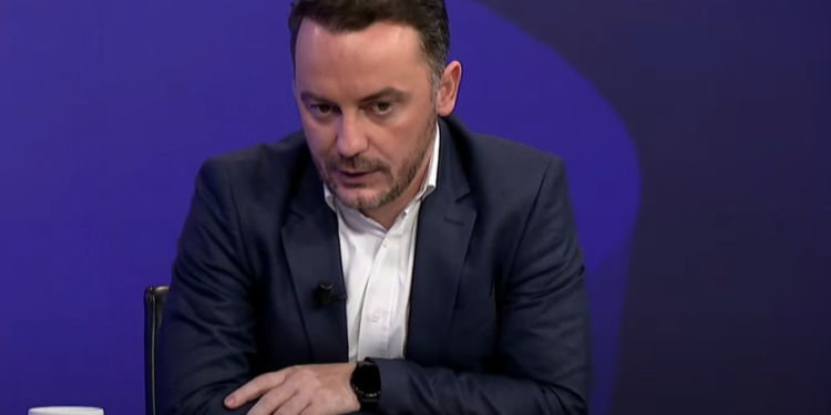 Molliqaj: Partitë opozitare vënë bast që Kurti s’do bëjë marrëveshje, planifikonin bashkëqeverisje