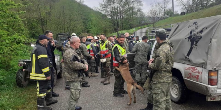 Ekipet e Kërkim-Shpëtimit të FSK-së fillojnë operacionin e kërkimit për gjetjen e 29-vjeçarit serb