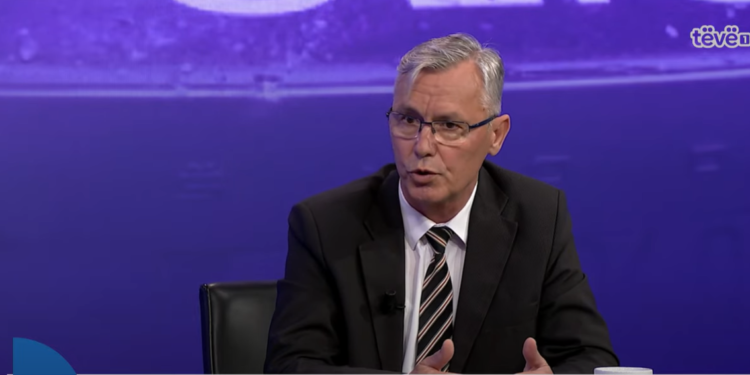 Gecaj: Qeveria deri më tani nuk ka dhënë sinjal që mund ta mbajë vendimin e marrë deri në fund