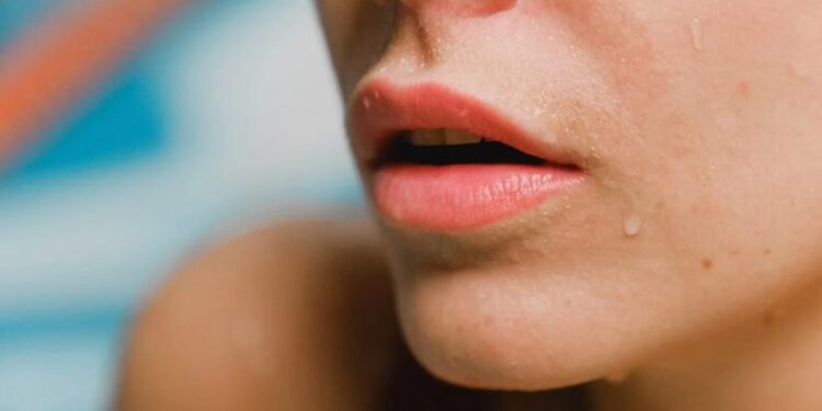 Shenjat dhe simptomat e pazakonta në gojë tregojnë se mund të keni diabet