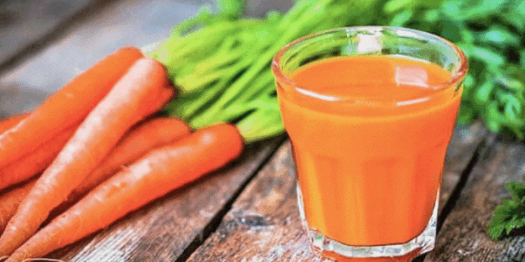 Kura e duhur kundër anemisë, si ndikon lëngu i karrotës