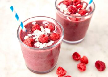 Çfarë ndodh me trupin tuaj nëse pini smoothie çdo ditë