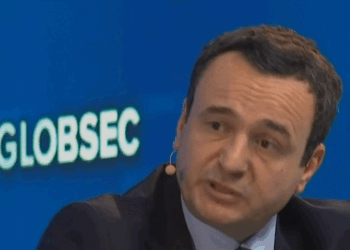 Kurti: Nuk mund të them se kryetarët kanë legjitimitet të plotë, por ligjshmëria duhet të zbatohet