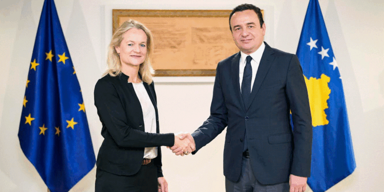 Kurti takon Von Cramon: Të zbatohet sa më shpejt Marrëveshja e Ohrit