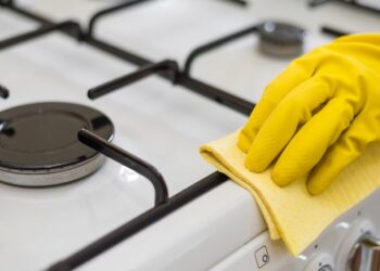 Disa mënyra të thjeshta për të mbajtur pastër kuzhinën tuaj