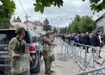 Serbët kanë paralajmëruar edhe sot protesta në veri