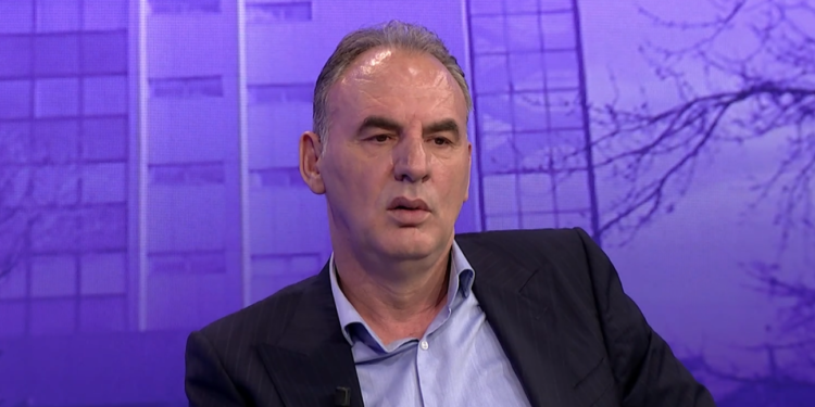 Cilin ministër të Kurtit e lavdëron Limaj?